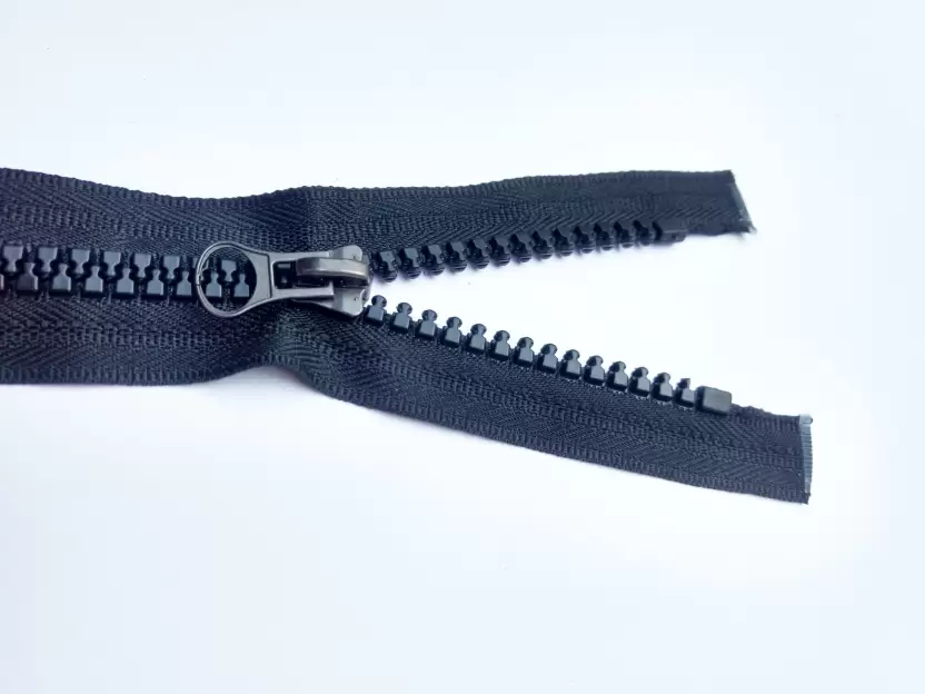 Moulded Plastic Zipper